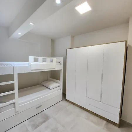 Shengjin Apartment